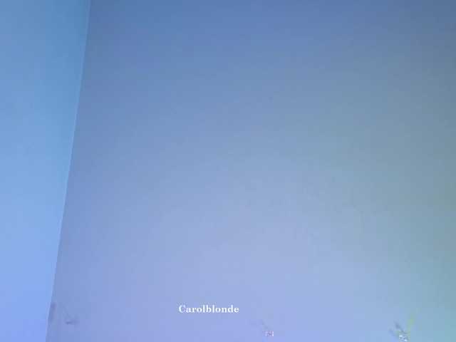 Charlotte-glasses live cam on BongaCams