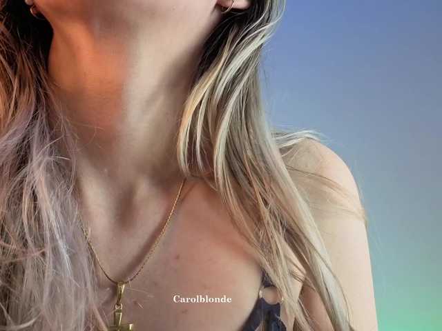 Charlotte-glasses live webcam show