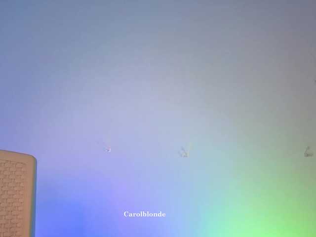 Carolblonde live webcam show