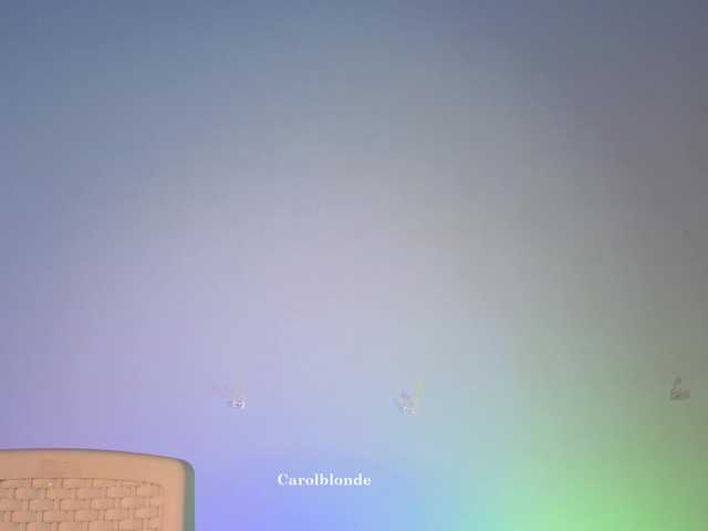 le modèle Carolblonde est en webcam porno dans un show sur le site bongacams, il possède les tags suivants: Latino/Hispanic,Blonde,Hairy