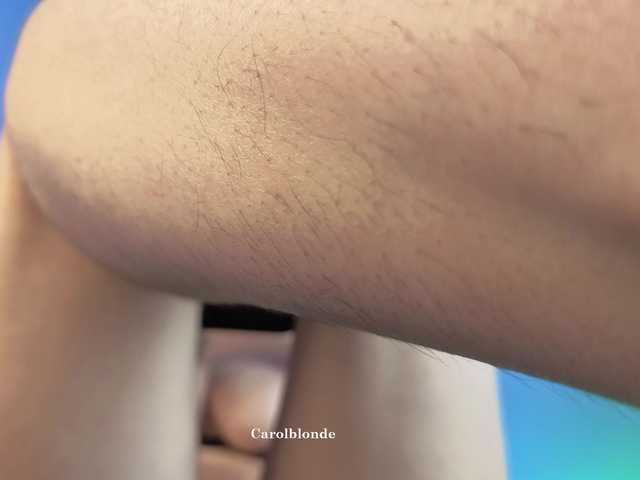 Charlotte-glasses live webcam show