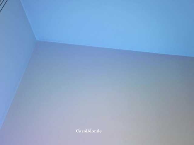 Charlotte-glasses live cam on BongaCams
