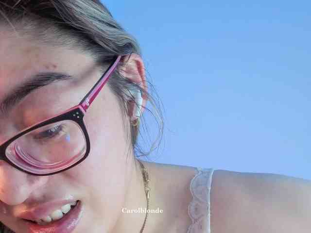 Charlotte-glasses - Girl 