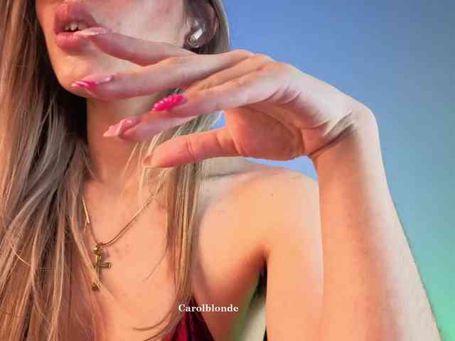 Carolblonde webcam