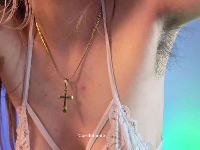 Carolblonde webcam
