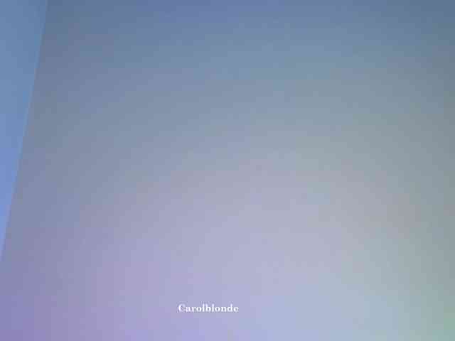 Carolblonde webcam