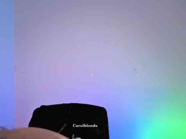 Carolblonde webcam