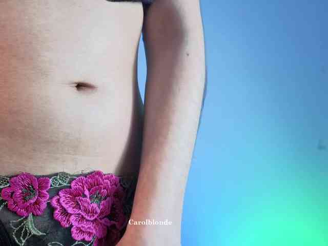 Carolblonde webcam