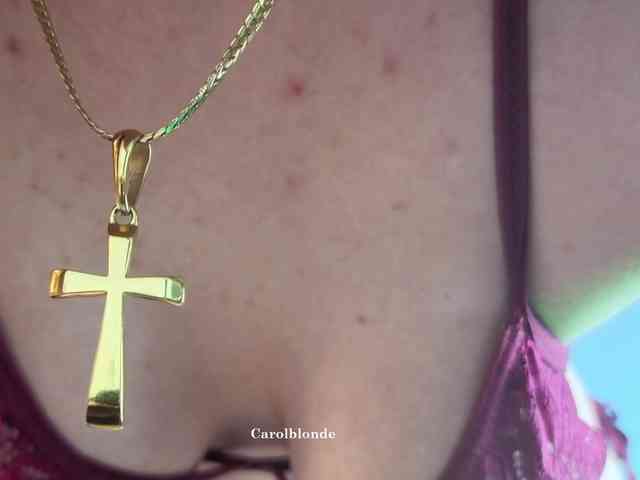 Carolblonde webcam