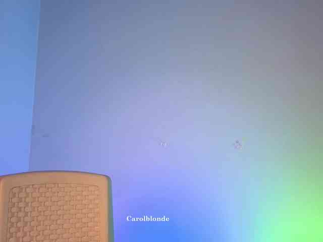 Carolblonde webcam