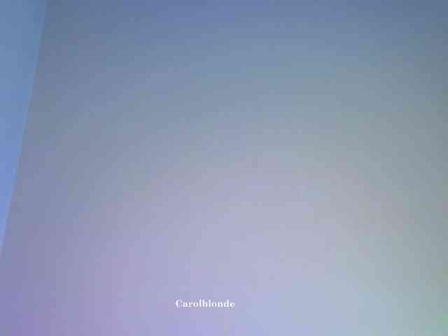 Carolblonde webcam