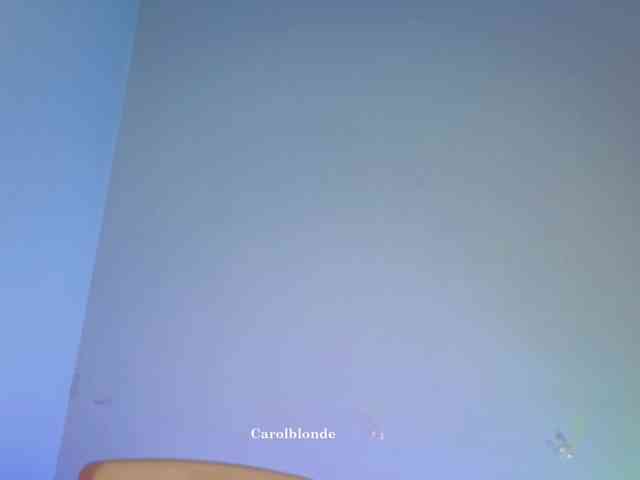 carolblonde's live room