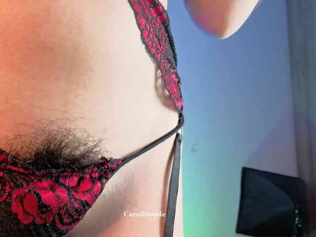 Carolblonde webcam