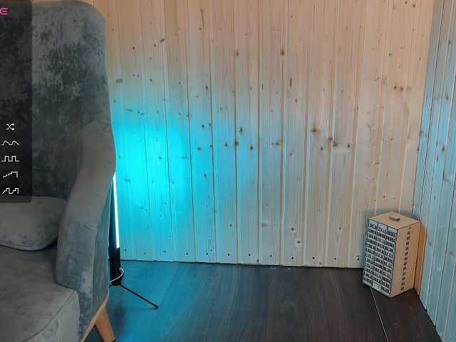 Feramonaa live cam on BongaCams