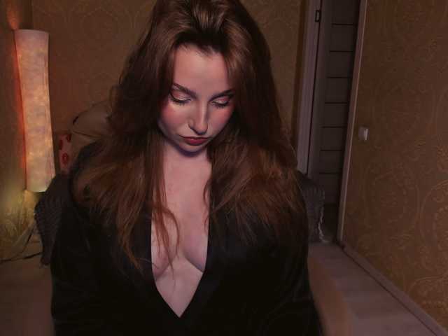Esmeerrr live cam on BongaCams