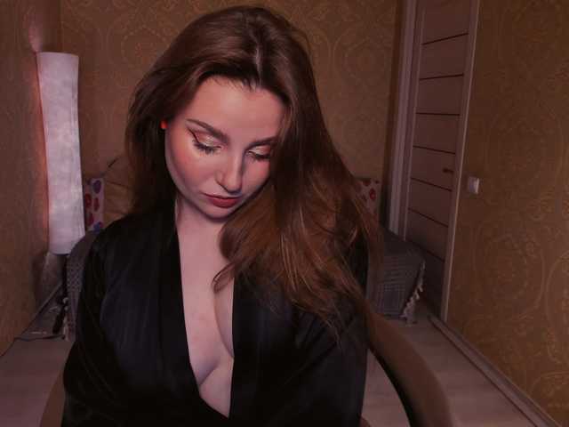 Esmeerrr live webcam show