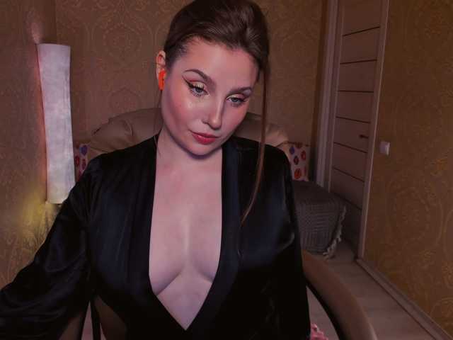 Esmeerrr live cam on BongaCams