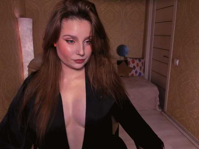 Esmeerrr live cam on BongaCams