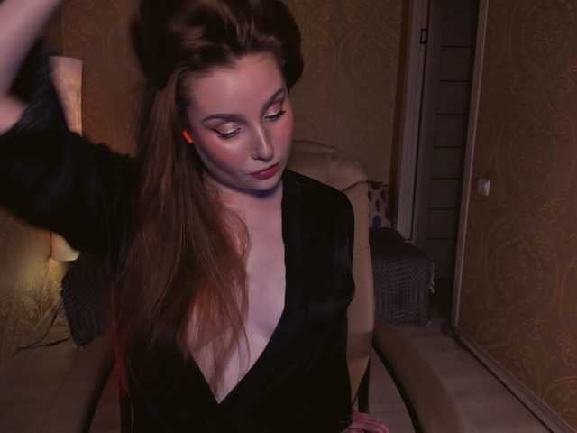 Esmeerrr live cam on BongaCams