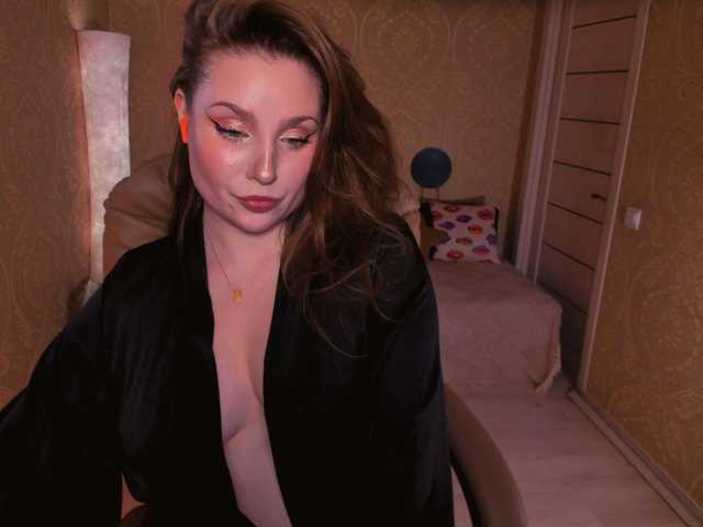 Esmeerrr live cam on BongaCams