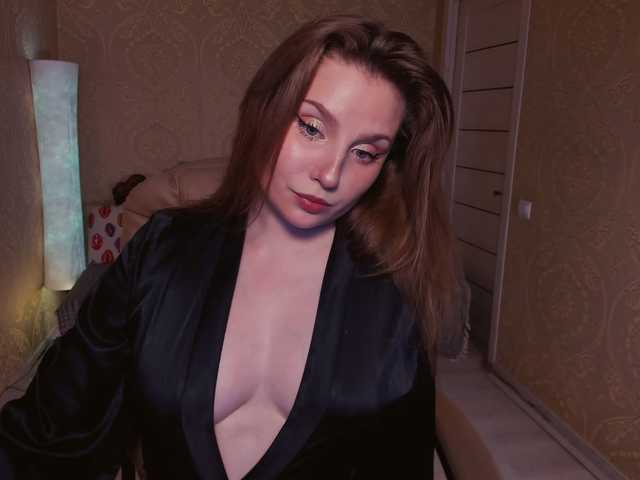 Esmeerrr live cam on BongaCams