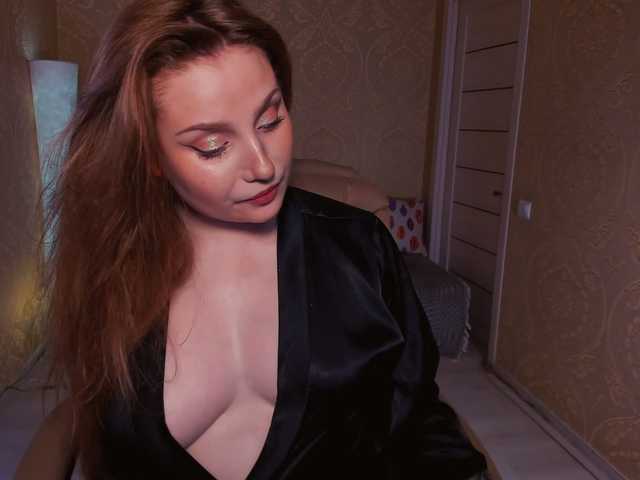 Esmeerrr live cam on BongaCams