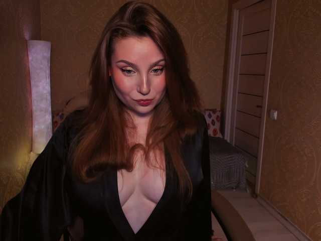Esmeerrr live cam on BongaCams