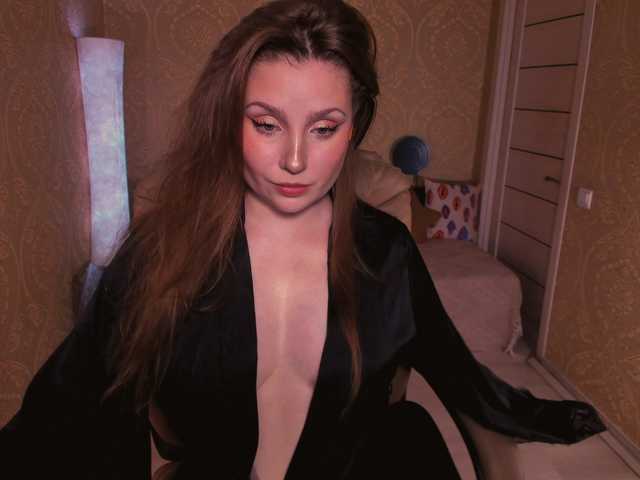 Esmeerrr live cam on BongaCams