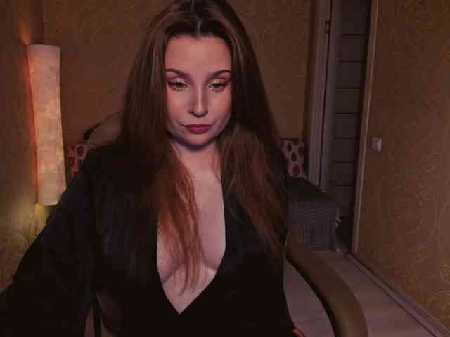 Esmeerrr Live Webcam on BongaCams