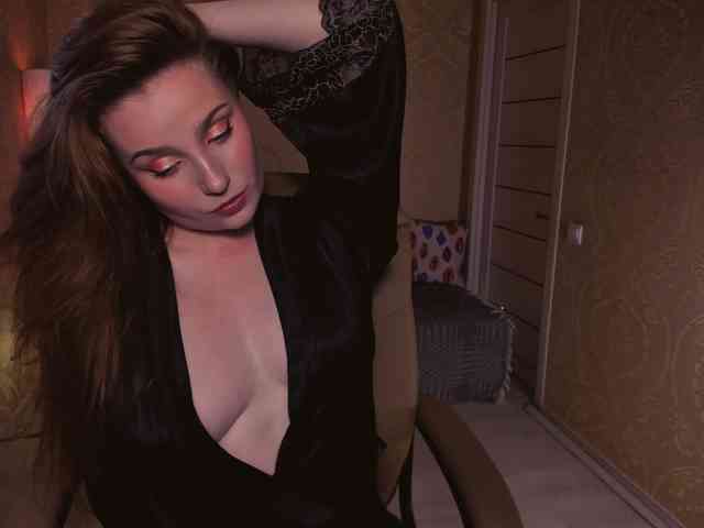 Model: Esmeerrr