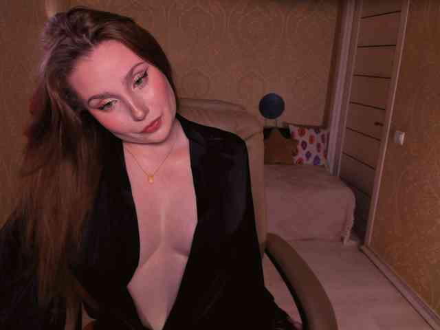Model: Esmeerrr