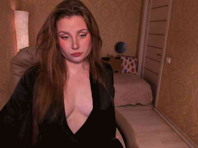 Esmeerrr Live Webcam on BongaCams