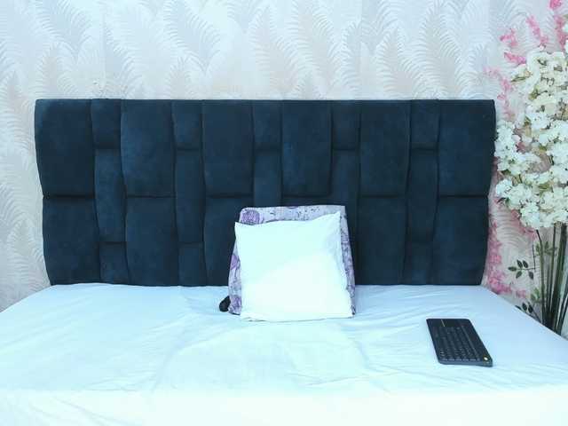 ArianaDiosa live cam preview