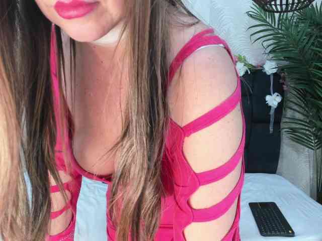 ArianaDiosa webcam