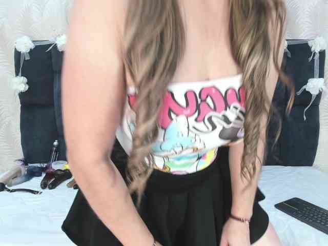 ArianaDiosa webcam