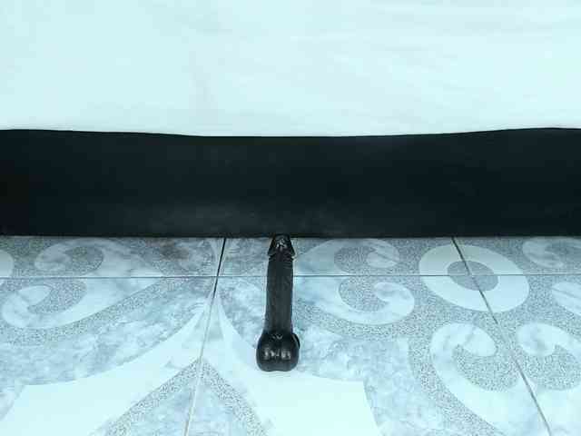 ArianaDiosa webcam