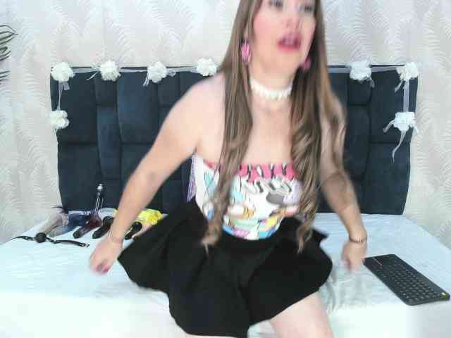 ArianaDiosa webcam