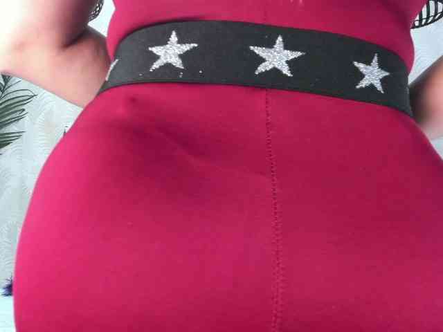 ArianaDiosa webcam