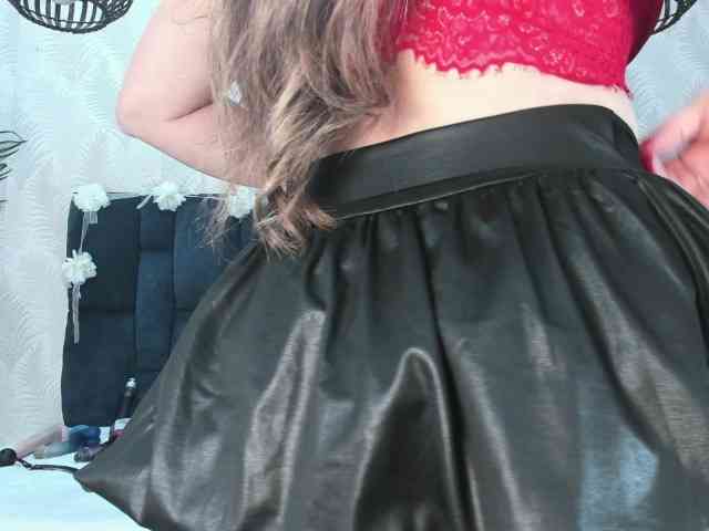 ArianaDiosa webcam