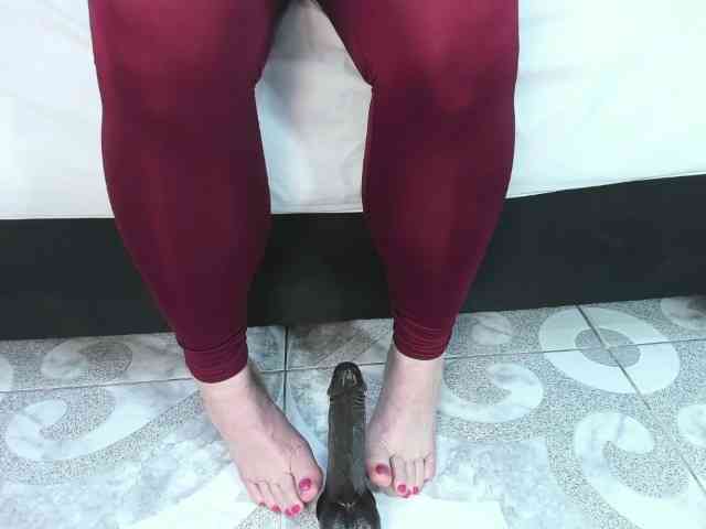 ArianaDiosa webcam