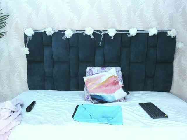 ArianaDiosa webcam