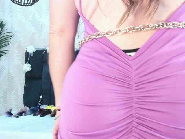 ArianaDiosa webcam