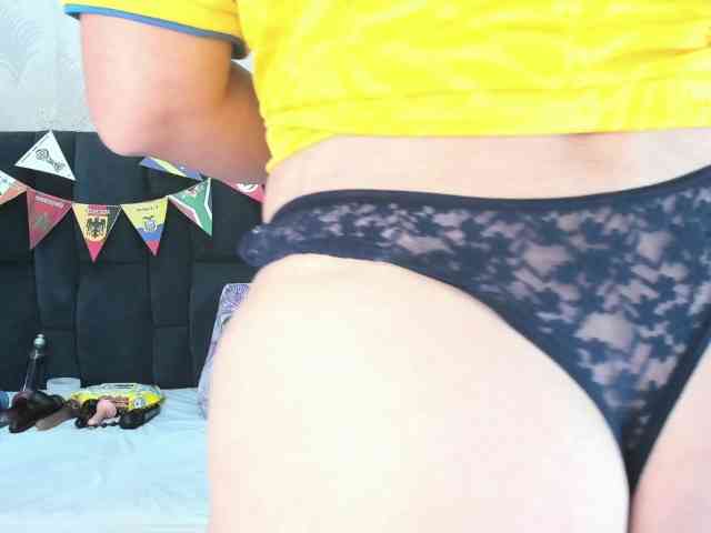ArianaDiosa webcam