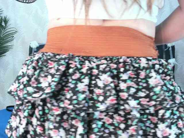 ArianaDiosa webcam
