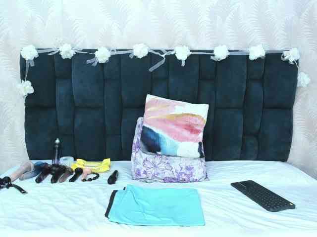 ArianaDiosa webcam