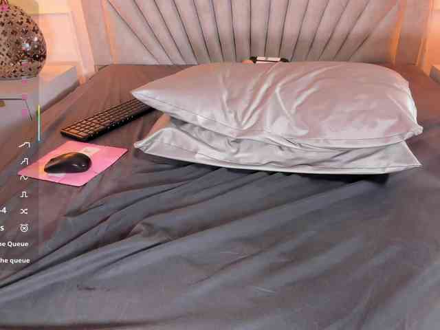 Evaa-Martinez webcam
