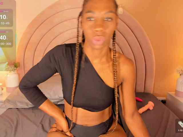 Evaa-Martinez webcam