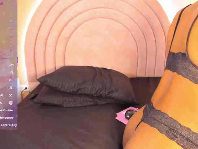 Evaa-Martinez webcam