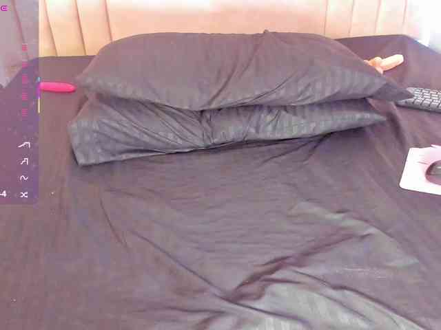 Evaa-Martinez webcam