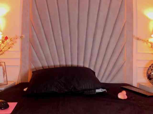 Evaa-Martinez webcam